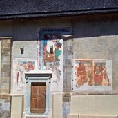 livo Chiesa di San Martino affreschi