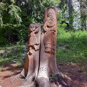 sculture in legno tusele marusele