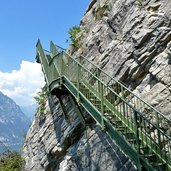 scalinata sentiero panoramico