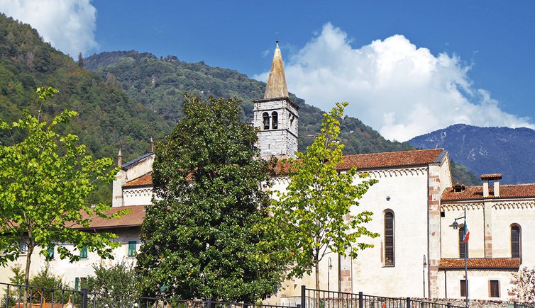 Borgo Chiese Condino