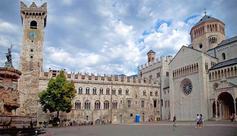 trento piazza duomo attrazioni trentino