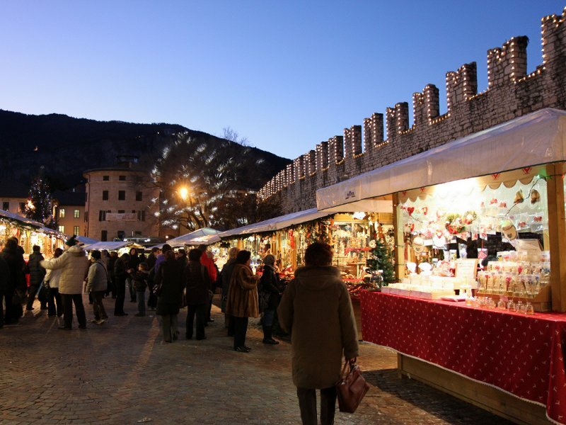 Natale A Trento.Trento Christmas Market Trentino Italy