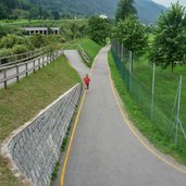 caderzone terme pista ciclabile vicino campo da golf di bocenago