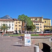 riva del garda cartello gite sul lago