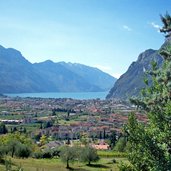 riva del garda e lago panorama