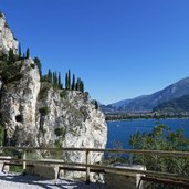 sentiero del ponale scorcio aussicht ponale weg gardasee