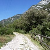 verso valle di ledro ponale weg im ledrotal