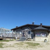 rifugio baita la roda paganella