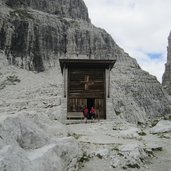 dolomiti del brenta brenta dolomiten chiesetta rifugio pedrotti