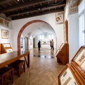 Casa d'Arte Futurista Depero Veduta della mostra Elogio di Rosetta Opere dalla Collezione Fedrizzi Ph Mart Giulia Lenzi 