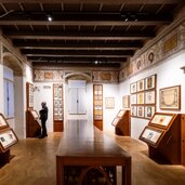 Casa d'Arte Futurista Depero Veduta della mostra Elogio di Rosetta Opere dalla Collezione Fedrizzi Ph Mart Giulia Lenzi 