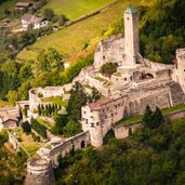 Castel Telvana Borgo Valsugana ph Story Travelers autunno