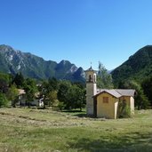 case e chiesa a leano di ledro