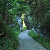 sentiero da leano a passo vil guil