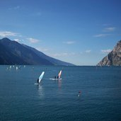 lago di garda torbole windsurf surfer