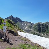 resti di neve presso monte slimber passo garofani