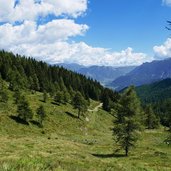 sentiero e da valico la bassa a malga masi