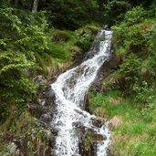 cascata nei pressi di passo potzmauer