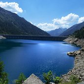 lago di malga bissina con diga