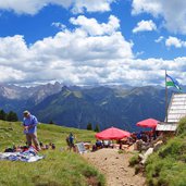 rifugio sandro pertini