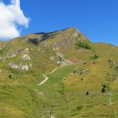 Arrivo a Malga Valbiolo in seggiovia