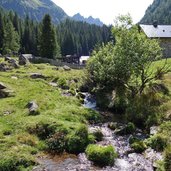 val sadole presso rifugio cauriol