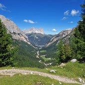 sentiero vista vs val de contrin verso alba di canazei e sassolungo