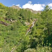 sentiero sopra val di peio