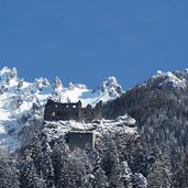 castel pietra welsperg a tonadico inverno