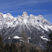 forcella di calaita vista su pale di s martino inverno