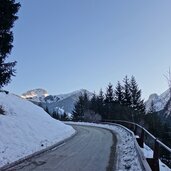 campitello di fassa strada per frazione pian