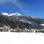 pinzolo inverno con doss del sabion fr