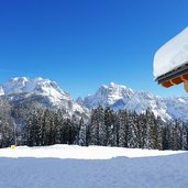 vista da patascoss verso dolomiti di brenta inverno