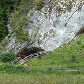 grotta madonnina della luce