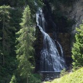 cascata della cravatta