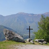 sentiero per san pietro presso dos de la cros