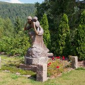 capriana statua Maria Domenica Lazzeri