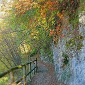 percorso arte valle del rosspach autunno