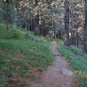 jochgrimm weg zum kugeljoch sentiero oclini al passo cugola