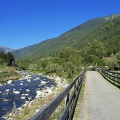 val rendena pista ciclabile presso strembo