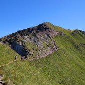 schwarzhorngrat corno nero gipfel la rocca hauptgipfel wanderer