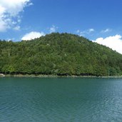 lago di lavarone verso monte rust