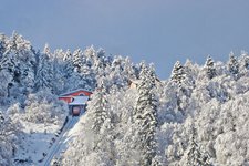 mendelbahn winter schnee bergstation kaltern mendel