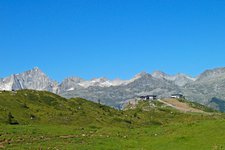 gruppo presanella dal groste spinale madonna di campiglio