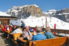 Skigebiet Sellaronda Sellarunde Col Rodella Rifugio Salei Passo Sella