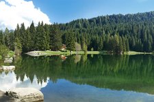 lago dei caprioli di fazzon fr