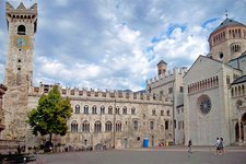 trento piazza duomo attrazioni trentino