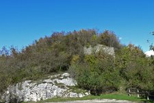 ruderi castel di dosso maggiore resti del muro