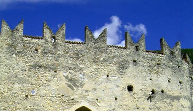 castello besenello