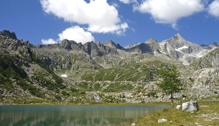 val nambrone lago di cornisello presanella